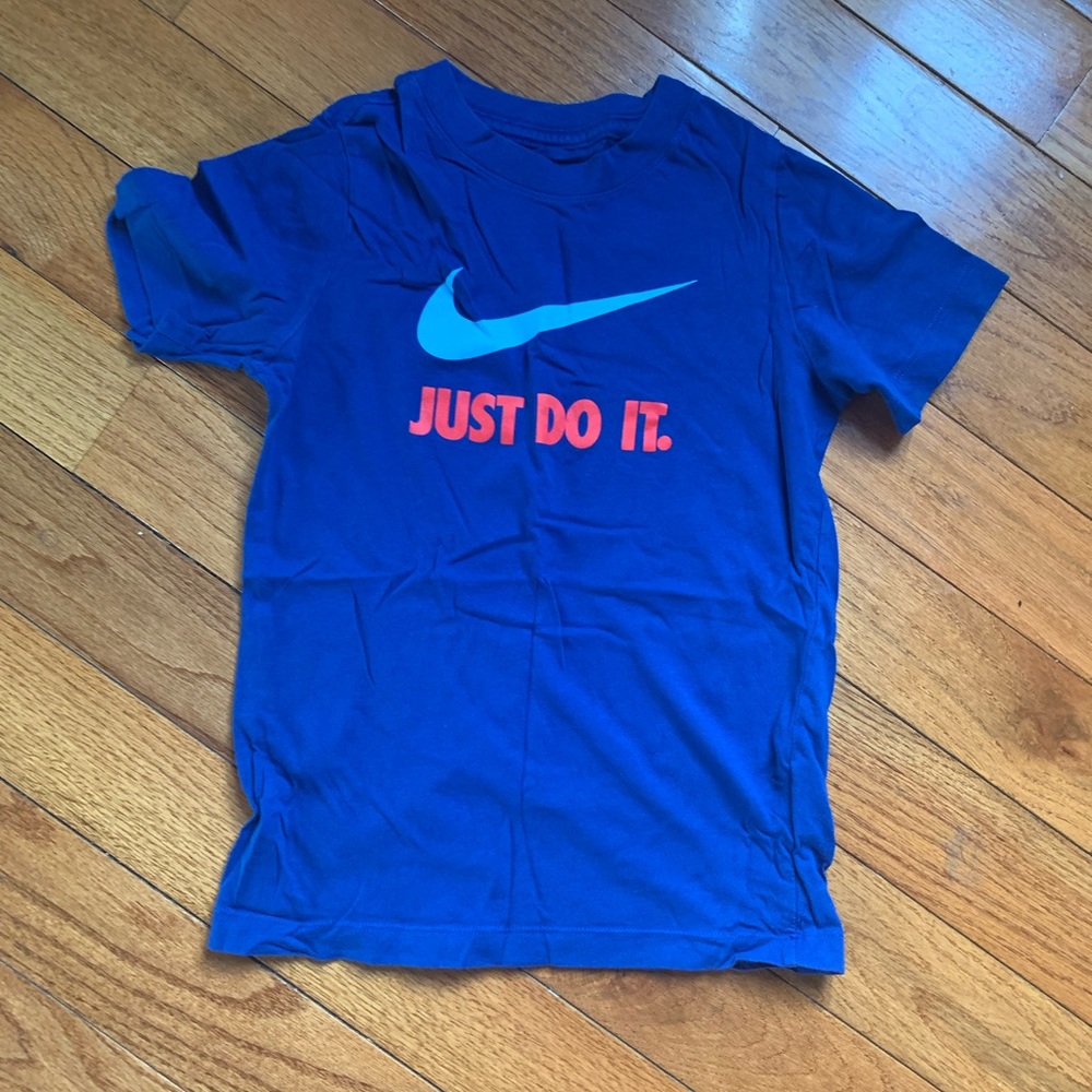 Boys Nike T
